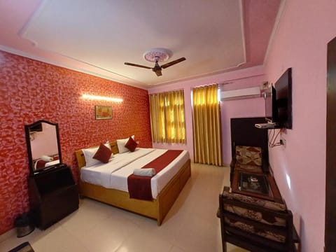 Hotel Chhavi Holidays Hotel in Jaipur