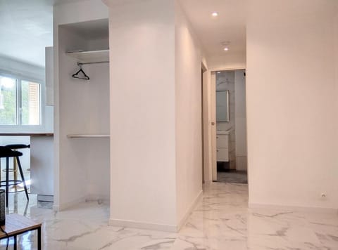 Résidence le Serra Apartment in Antibes