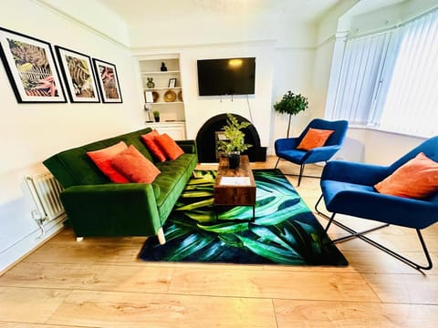 Premium 4 Bed Detached in Heswall Vacation rental in Wirral