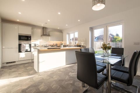 No203 Apartment in Doncaster