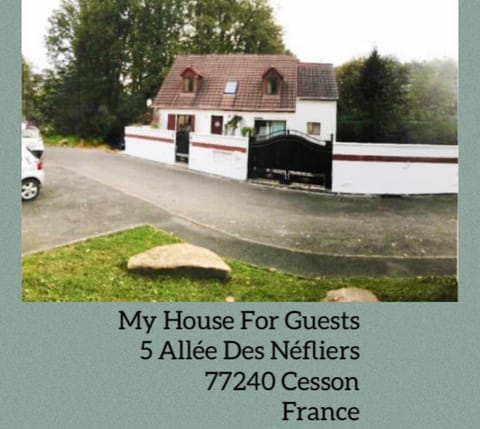 Romantic house for 17 people  Vacation rental in Île-de-France