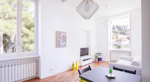 Belvedere Hambury Apartment by Wonderful Italy Apartment in Bordighera