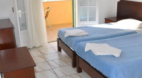 Apartments Maria with Pool - Agios Gordios Beach, Corfu Apartment in Corfu, Greece