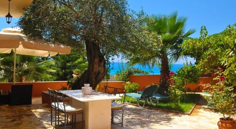 House Angelos D with sea view and private garden - Agios Gordios Beach Apartment in Saint Gordios beach
