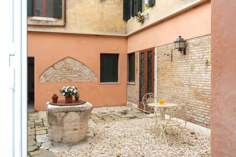 Huge design apartment Vacation rental in San Marco