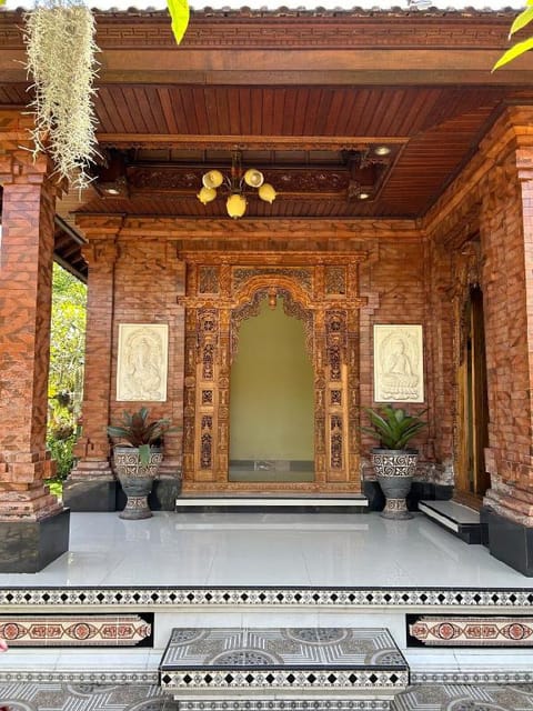 Nang jaya house Vacation rental in Abiansemal