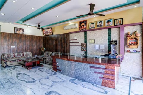 Collection O Hotel Abhishek Inn Hotel in Jaipur