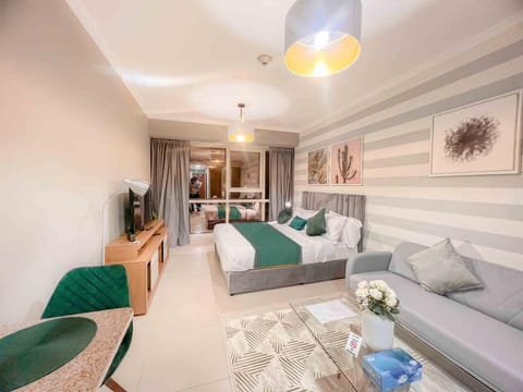 Cosmos Living Stylish Studio Near Dubai Marina Vacation rental in Dubai