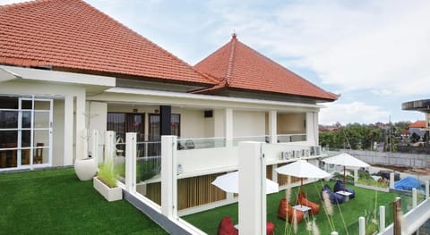 GM Guest House Canggu Bed and Breakfast in North Kuta
