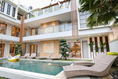 GM Guest House Canggu Bed and Breakfast in North Kuta