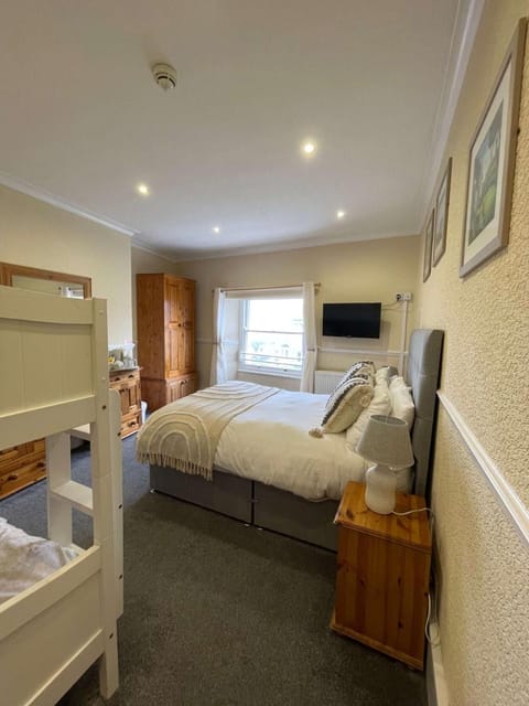 Montclare Hotel in Llandudno