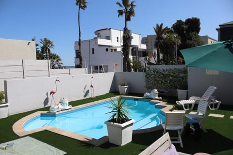 Imany Guest House Bed and Breakfast in Cape Town