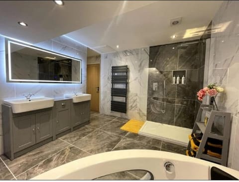 Central Luxurious Stylish Church Conversion Apartment in Blackpool