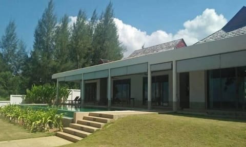EXCLUSIVE LUXURY BEACH RESIDENCE Vacation rental in Khok Kloi