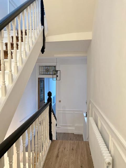 Fayhomes West Midlands Luxury Late 1800 Property Vacation rental in Walsall