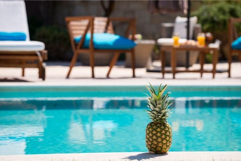 Four-Bedroom Villa Near Downtown by Delfus Villa in Crete