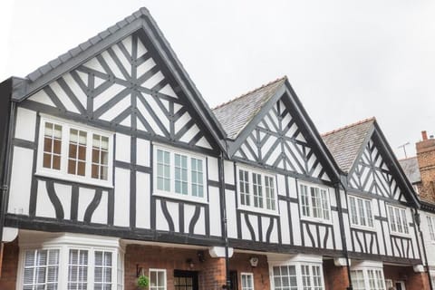 Historic City Centre Town House Vacation rental in Chester