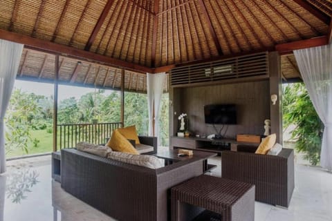 Adore 1BR Private Pool Villa AN65A Villa in Blahbatuh