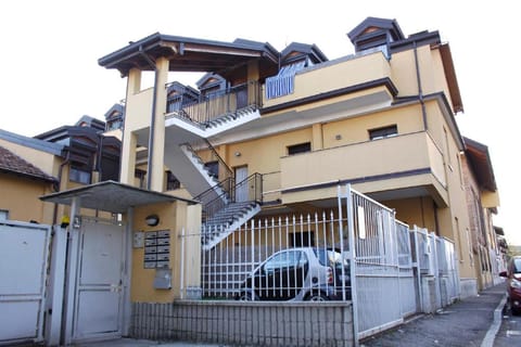 ABB LEONARDO ITALIA Hotel in Rho