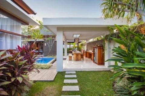 Deluxe 2Bedroom Villa in Jimbaran  Vacation rental in Kuta Selatan