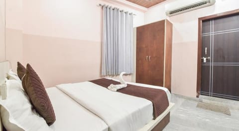 HOTEL ARYA INN Hotel in Jaipur