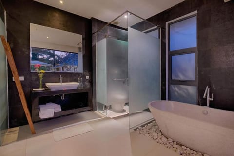 Three Bedroom Canggu Pool Villa Villa in North Kuta