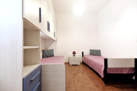 Angela's Home 500 mt dal mare Vacation rental in Fertilia