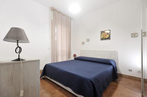 Angela's Home 500 mt dal mare Vacation rental in Fertilia