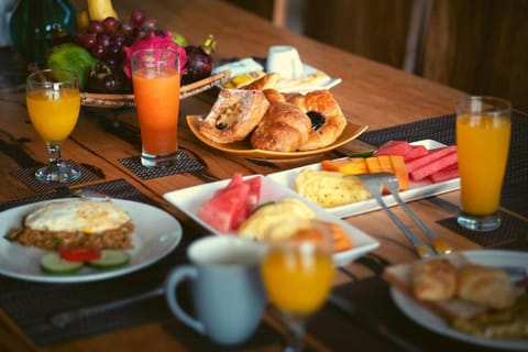 Beach Front 5 BR Private Pool Villa & Large Garden Vacation rental in Blahbatuh