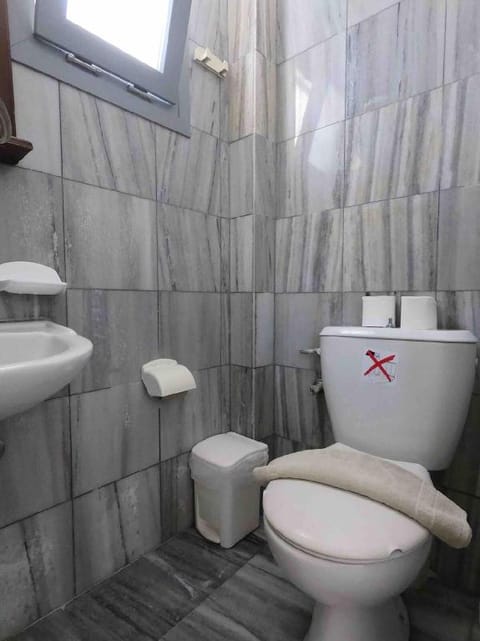 Deluxe Studio 30 meters from Perissa Beach Apartment in Perissa