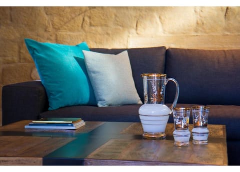 Exclusive Villa with Significant Architecture 1 Villa in Crete