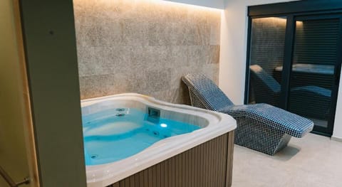 Allure Hotel in Budva