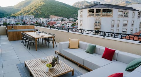 Allure Hotel in Budva