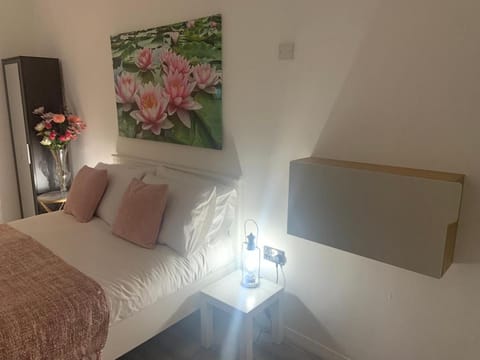 Bloomsbury House - Modern studios near Anfield Apartment in Liverpool