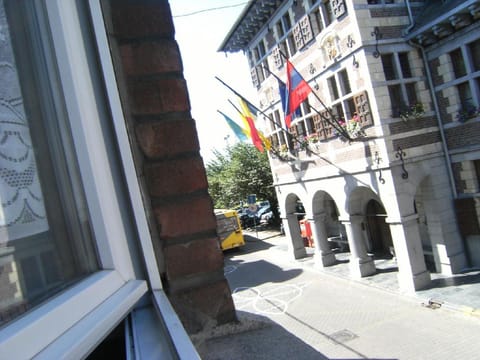 Vise centre Apartment in Flanders