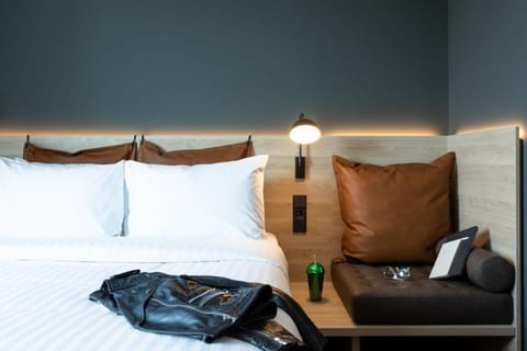 Moxy Plymouth Hotel in Plymouth