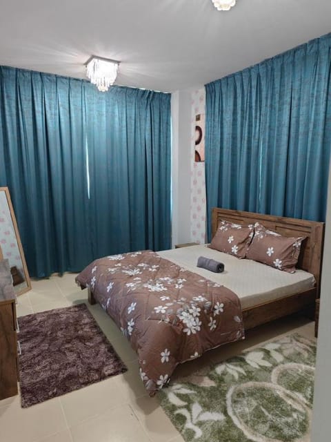 Diamond Room in Shared Apartment Apartment in Ajman