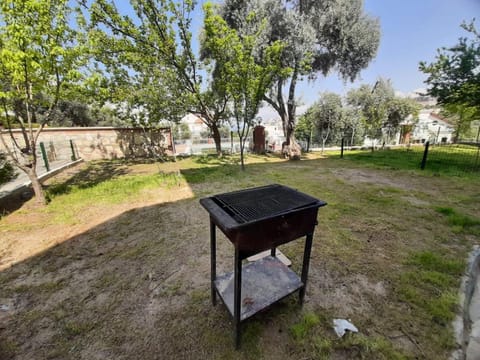 Yamaçköy Villa 5+1 Villa in Kusadasi