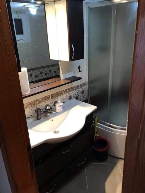 Sehir merkezi 2 Yatak Odali Daire Apartment in Kusadasi