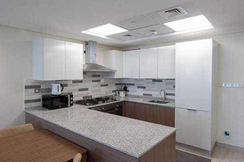 OYO 969 Home Azizi Aliyah, Al jadaaf -2bhk Hotel in Dubai