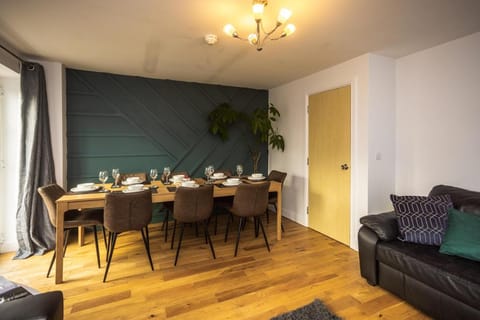 Upton Grange Town House Vacation rental in Chester