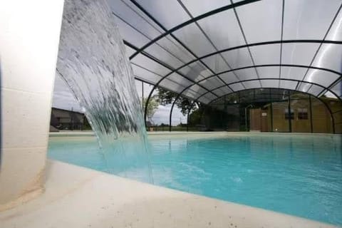 Gîte Abricot - Les Gîtes de la Lohuas Hotel in Brittany