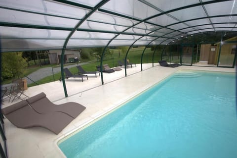 Gîte Abricot - Les Gîtes de la Lohuas Hotel in Brittany