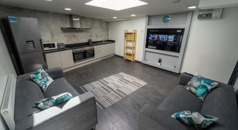 100 Dale road Studios in Guest house Hotel in Birmingham