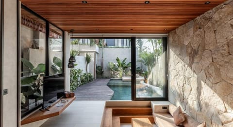 Blacksand Villas Canggu Hotel in North Kuta