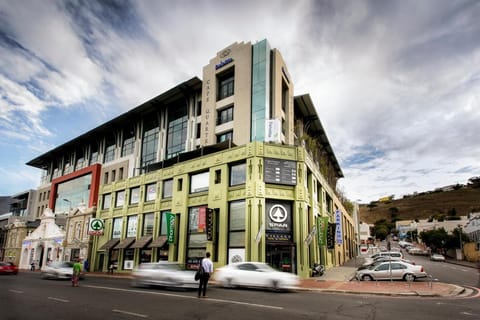 Neighbourgood Cape Quarter Living Apartment in Cape Town