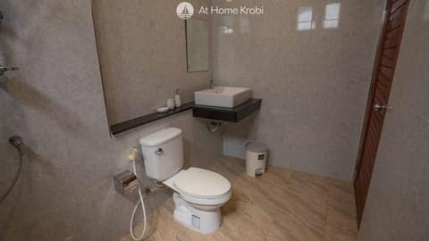 Pano View Hillside Private Pool Vacation rental in Krabi Changwat