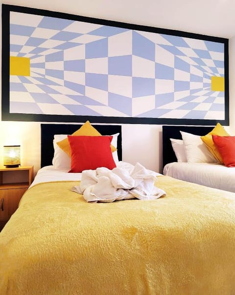 Modern 2 BR Apartment near Town Apartment in Forest Heath District