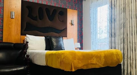 Andrienne Lodge Hotel in Cape Town