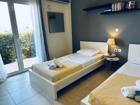 To Steki 1min From Beach 2bd 1ba Apartment in Panormos in Rethymno